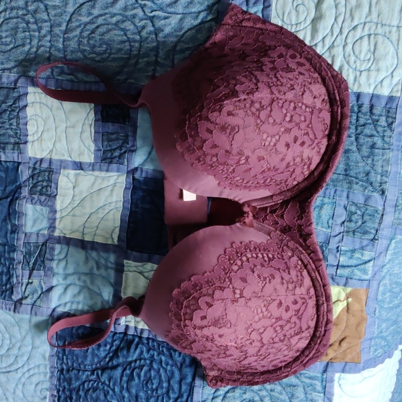 Body by Victoria 38DD/E85 Convertible Lined Demi Underwire Bra in Kir/Mulberry - Picture 8 of 13